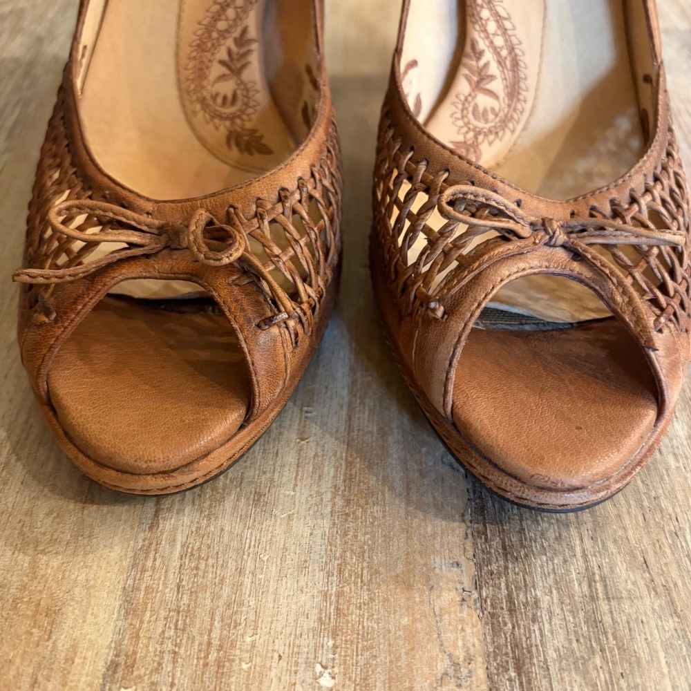 Sofft Brown Leather Woven Peep Toe Bow Pumps Heels 1217700 Womens 9M - Picture 13 of 13